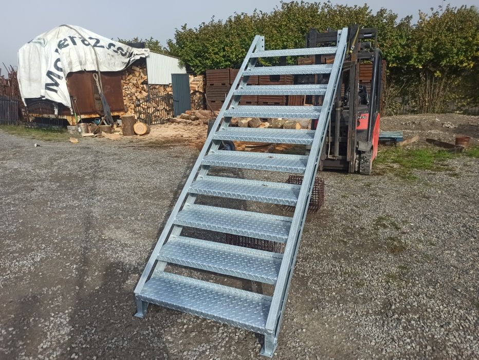 Schody metalowe ocynkowane