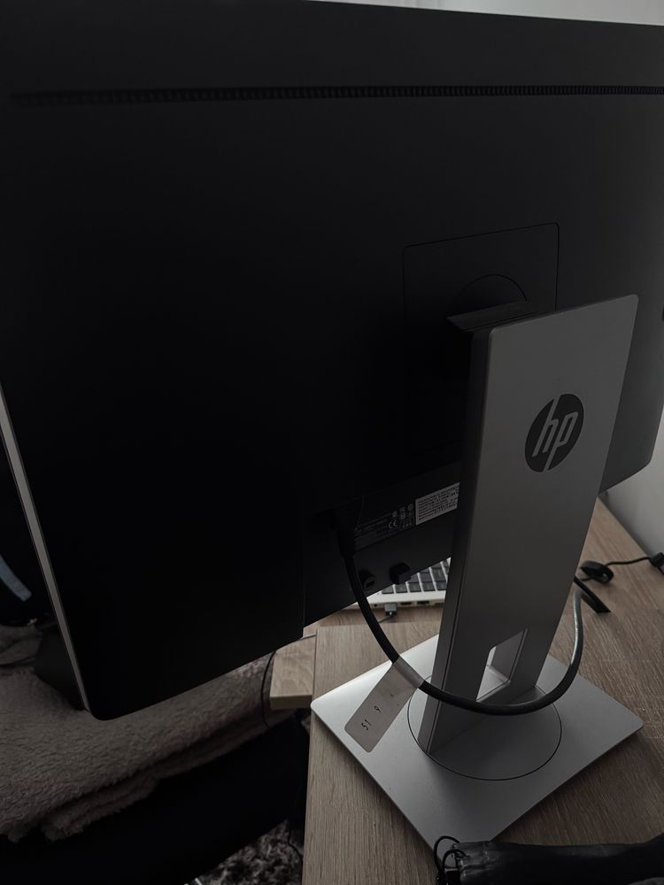 Monitor HP E242 24’’