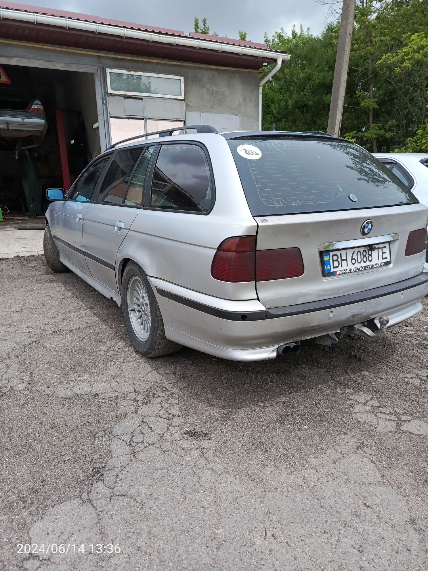 Продам БМВ 530D.