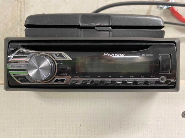 Radio samochodowe PIONEER DEH-1500UBB