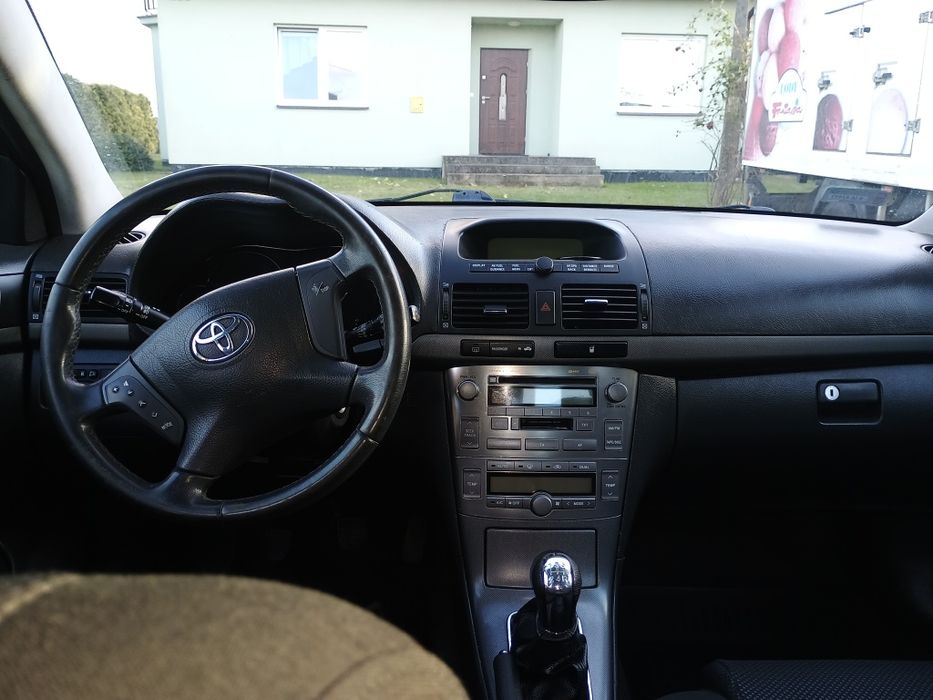 Sprzedam Toyota avensis 2.0 d4d