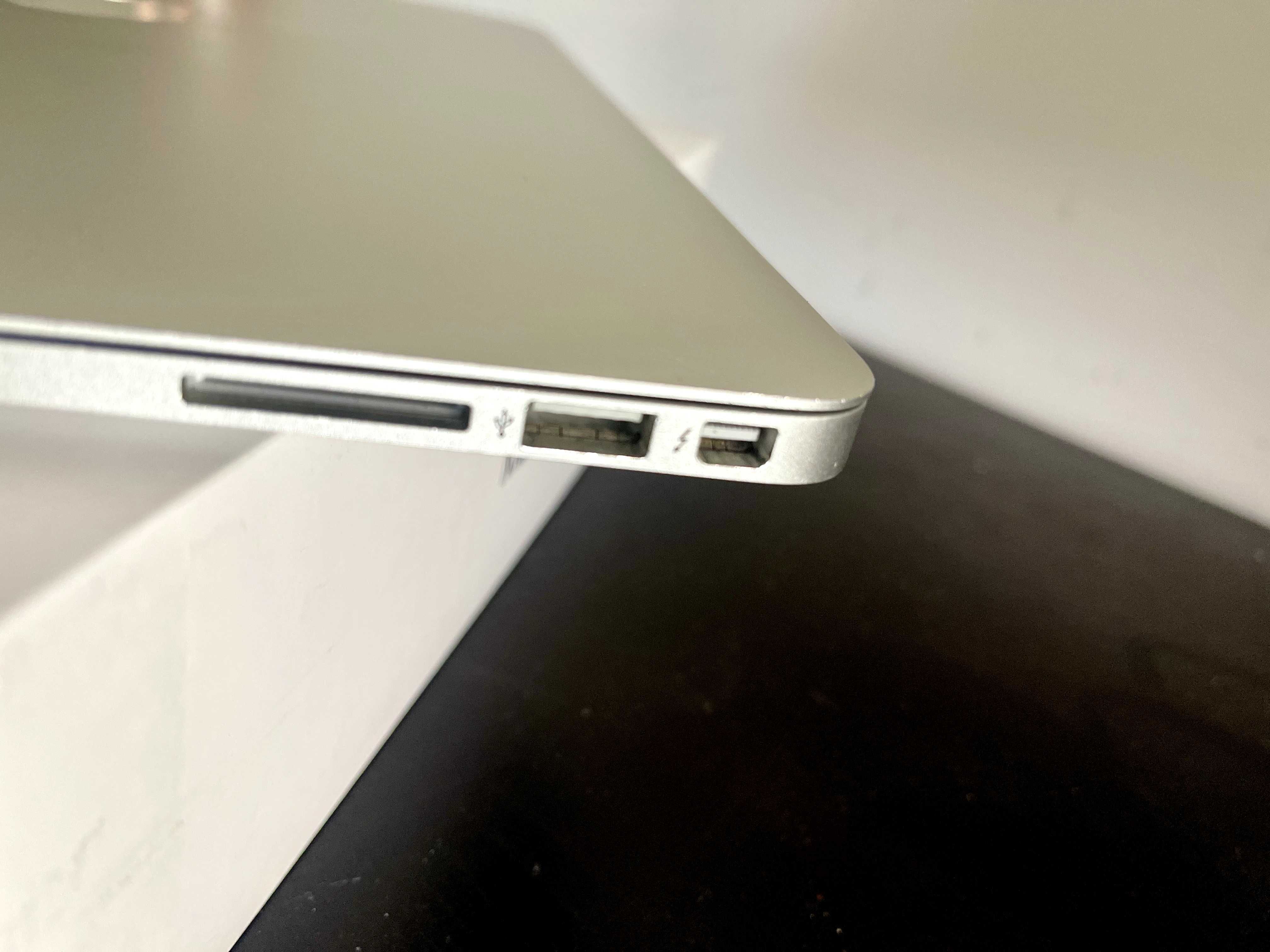 MacBook Air 13" (2017) – SSD 128GB | 8GB RAM | i5