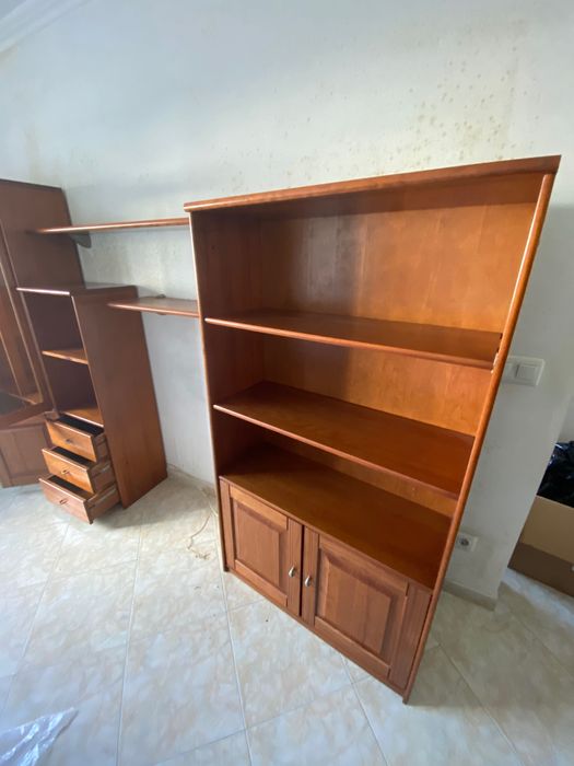 Móvel de sala e aparador