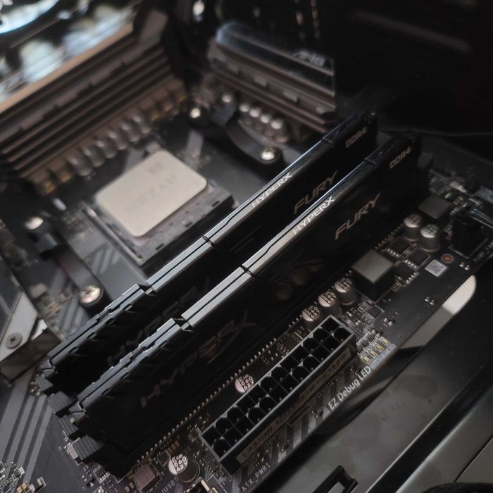 Продам топовый игровой сетап amd4 ddr4 msi hyperx ryzen