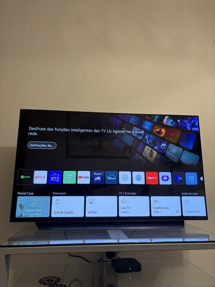 LG OLED TV 48C1 (COMO NOVA)