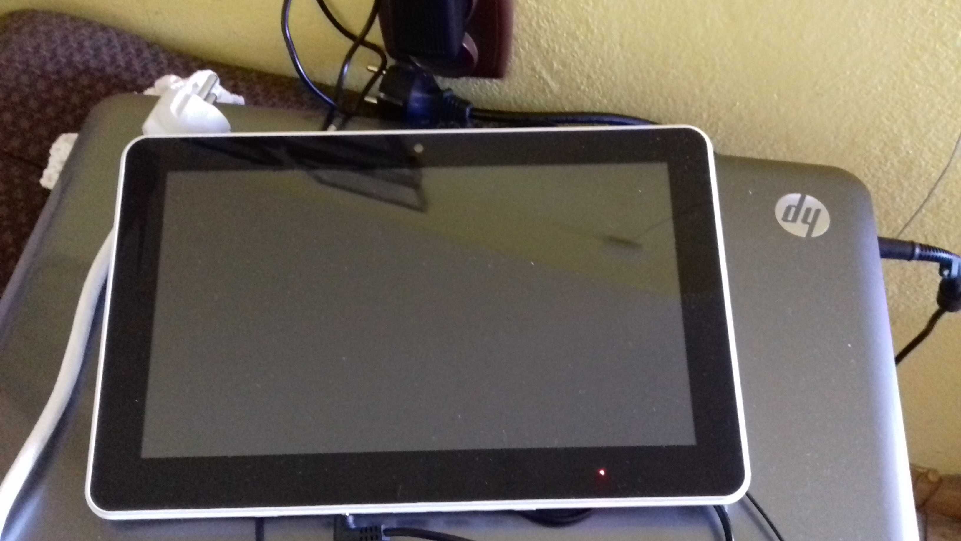 Dwurdzeniowy tablet 10,1' z 4 GB — TAB1052