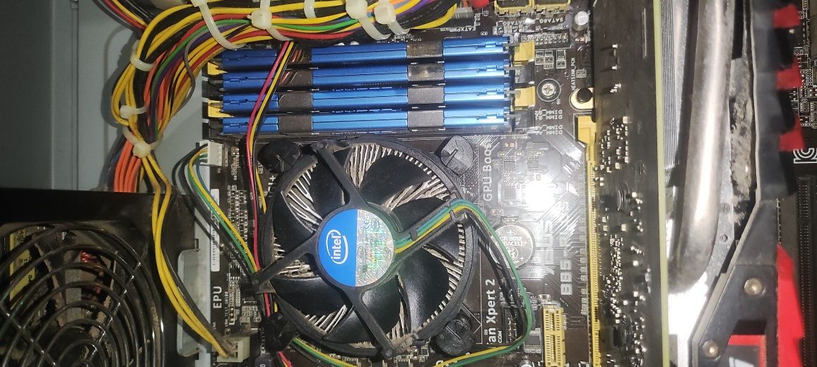 Оперативна память DDR3 8 Gb 1600 mgz