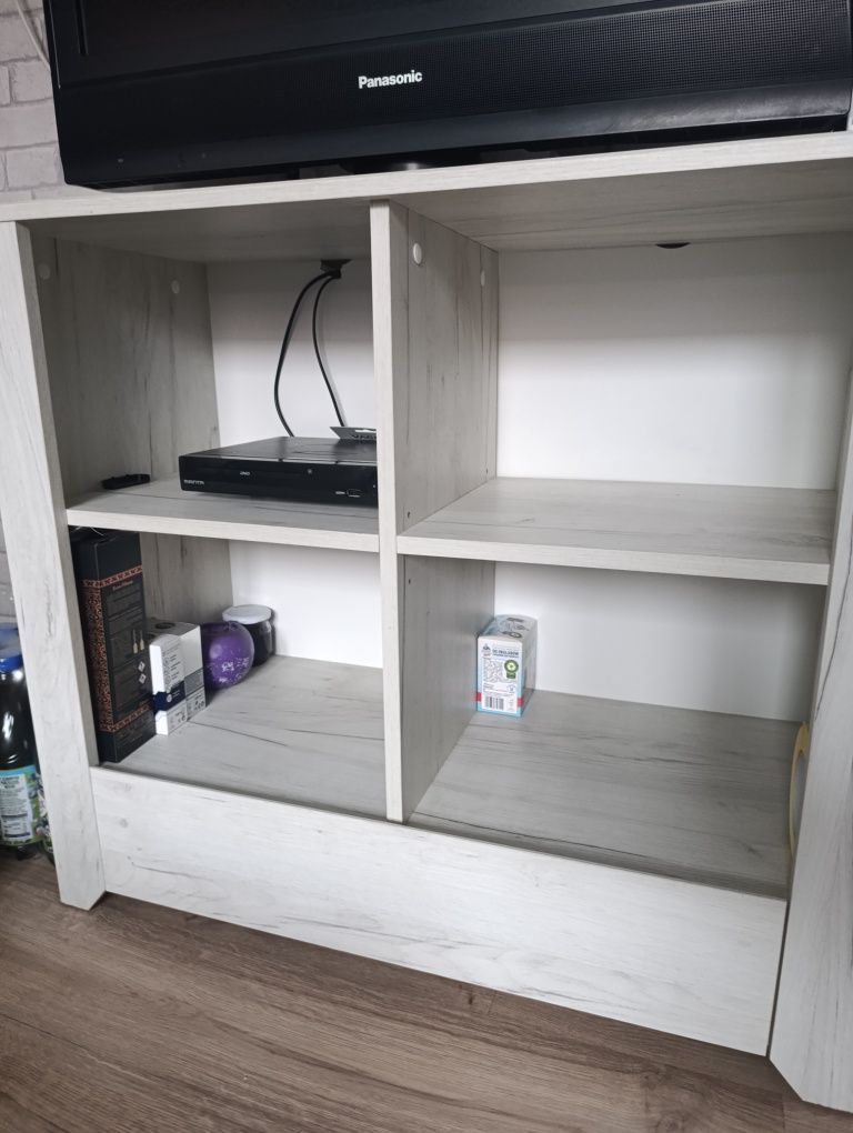 Meble szafa i komoda