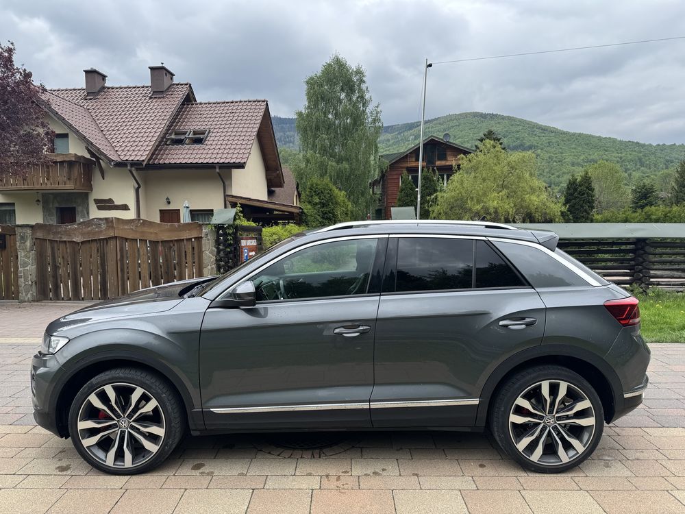 VOLKSWAGEN t-roc 4x4 dsg.