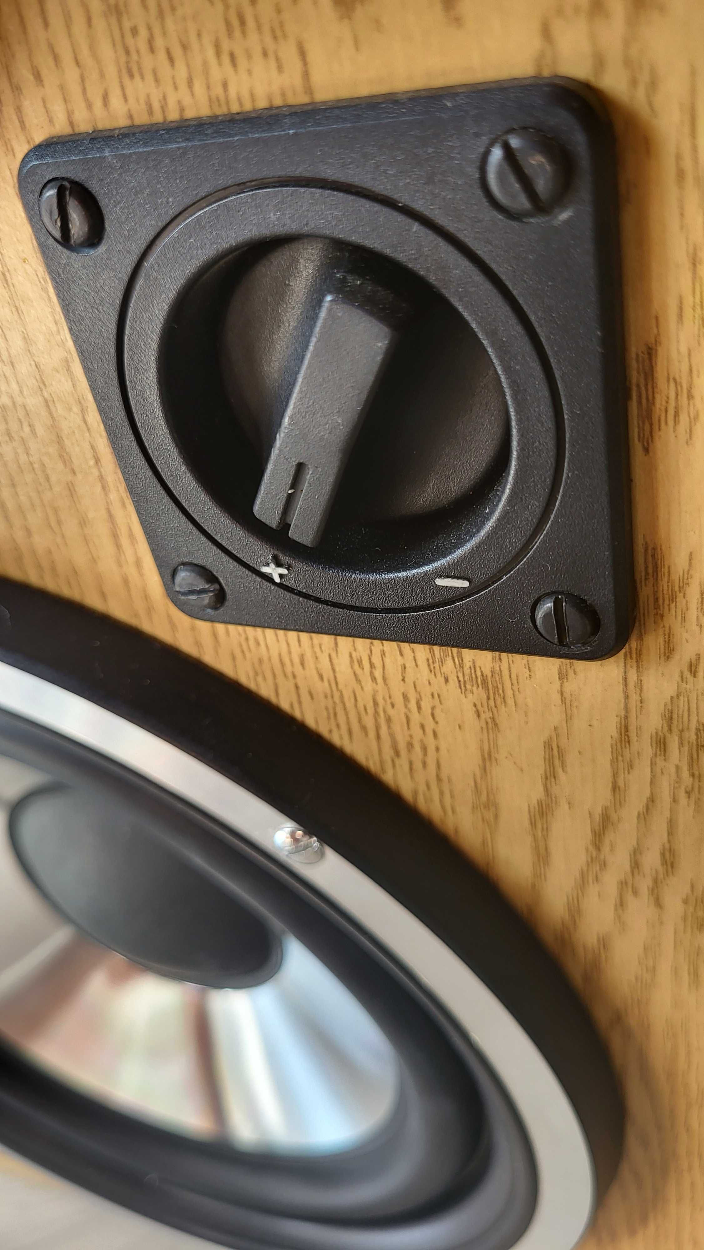 Kolumny głośnikowe Unitra  Tonsil - 4 ohm - Podstawkowe