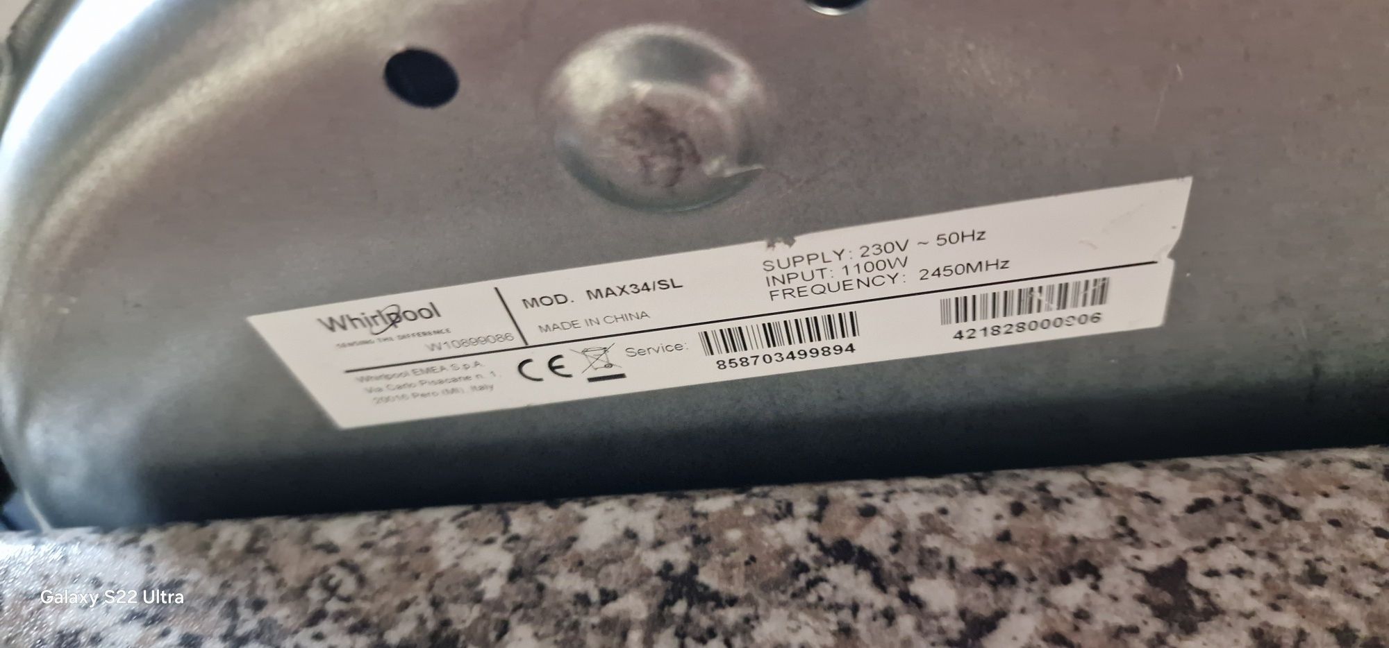 Mikrofala Whirlpool MAX 34 SL