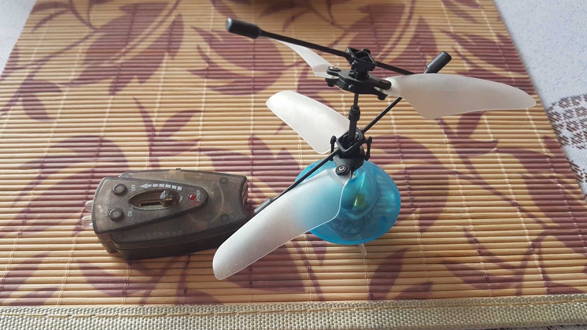 Mini dron, dla dzieci, efektywne kolory, dobra zabawa
