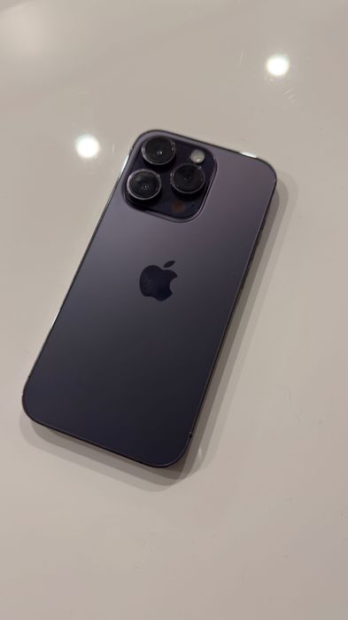Apple iPhone 14 Pro 256Gb Roxo como novo
