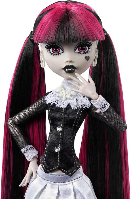 Монстер Хай Дракулаура Ріл Драма Monster High Draculaura Reel Drama