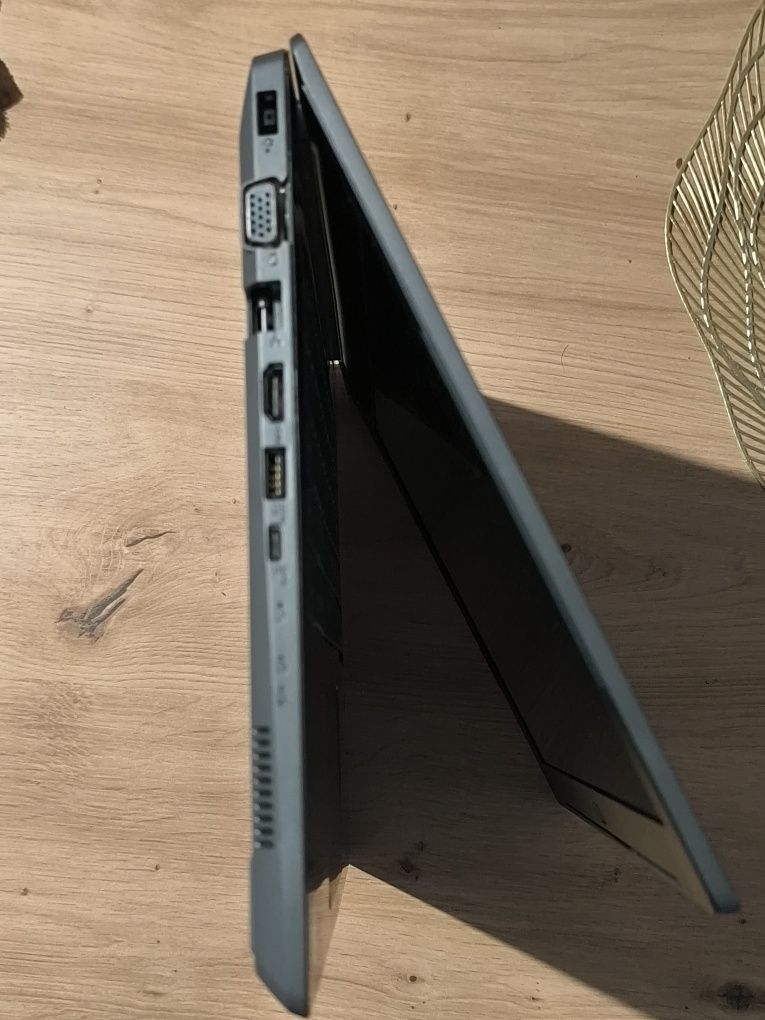 LENOVO V330 i5-8250/12Gb Ddr4/SSD 480Gb