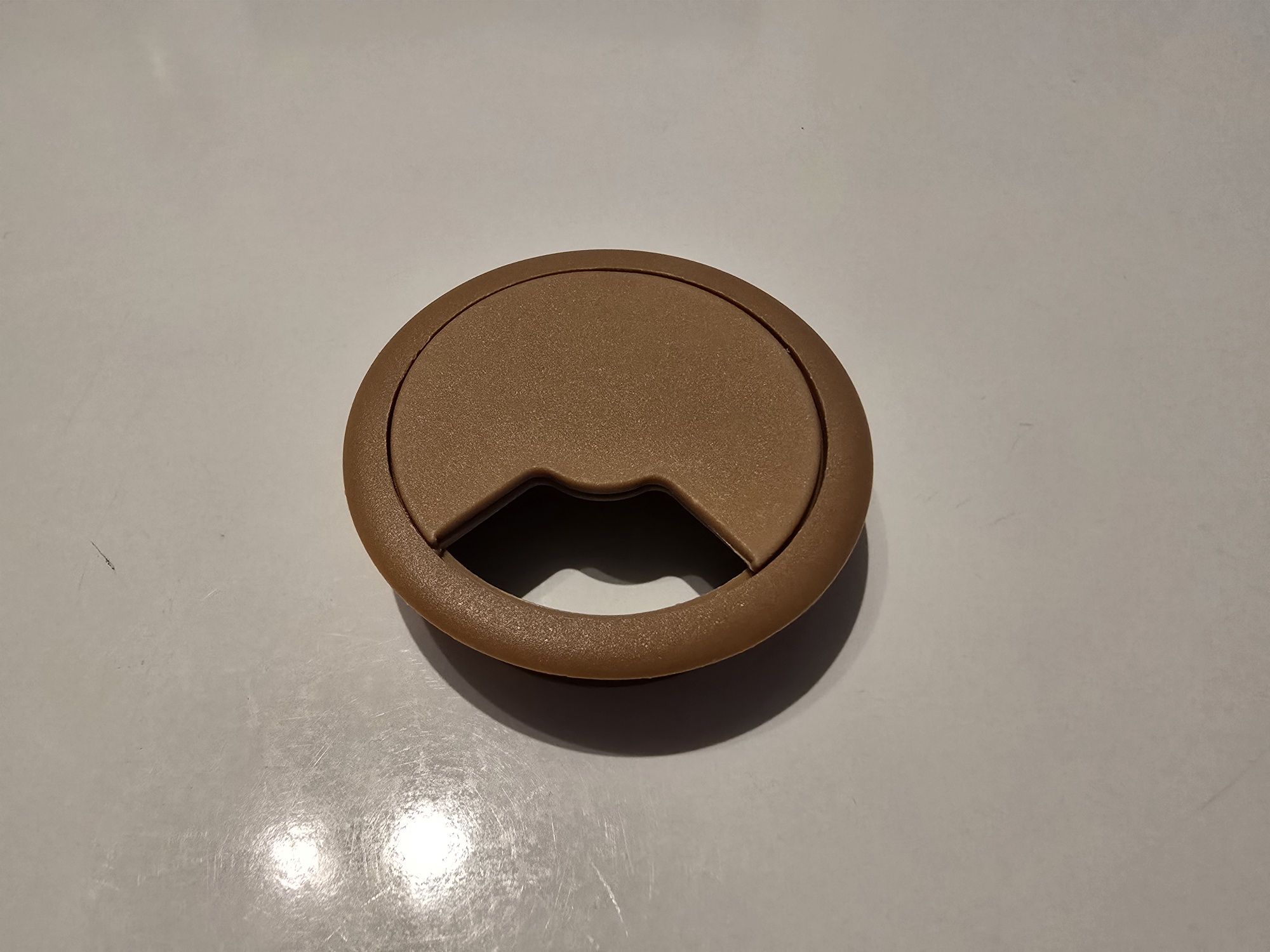 Przepust/przelotka na kable 6 cm beżowa