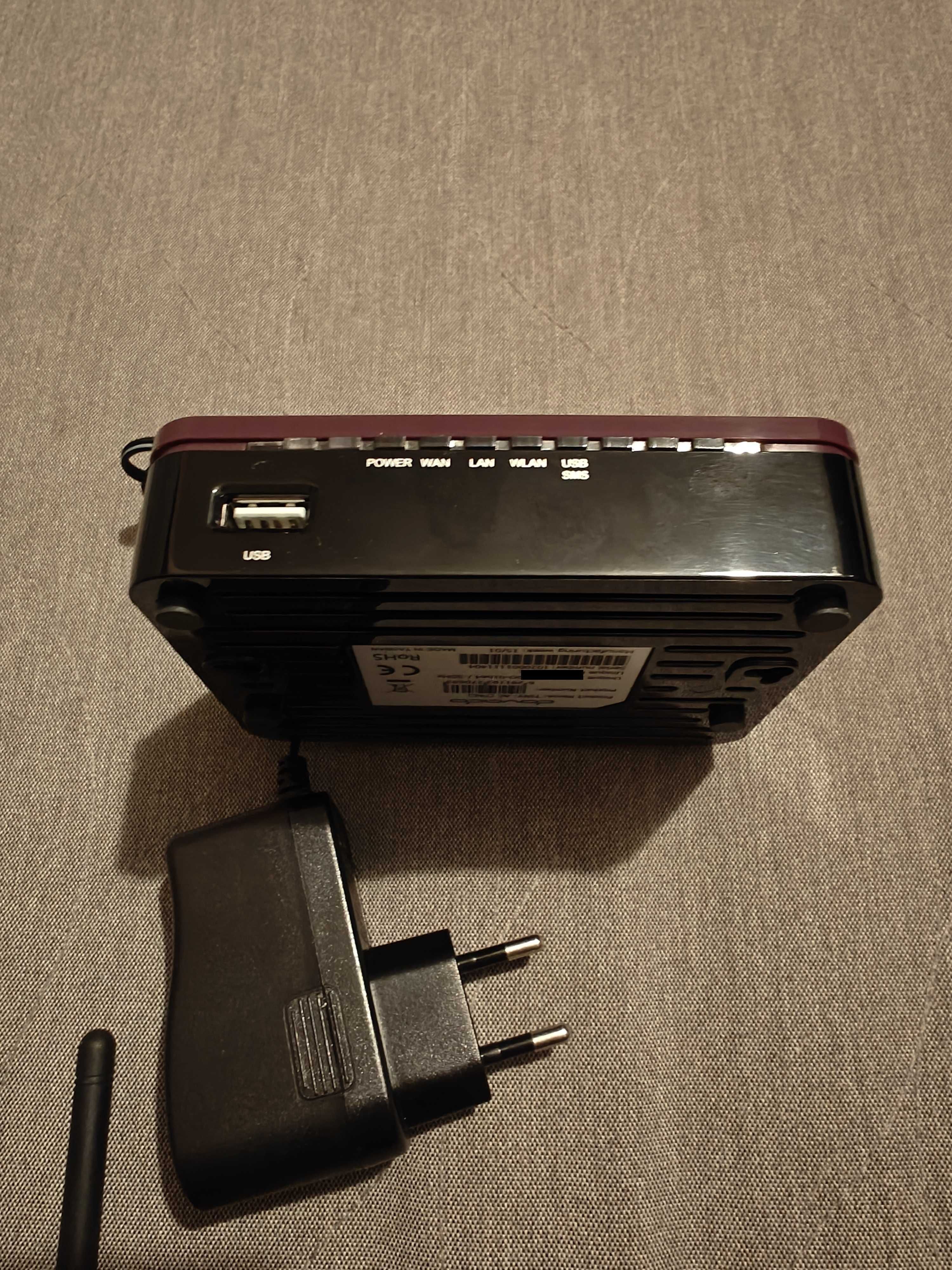 Router DOVADO Tiny AC 4G/LTE Gigabit USB WiFi