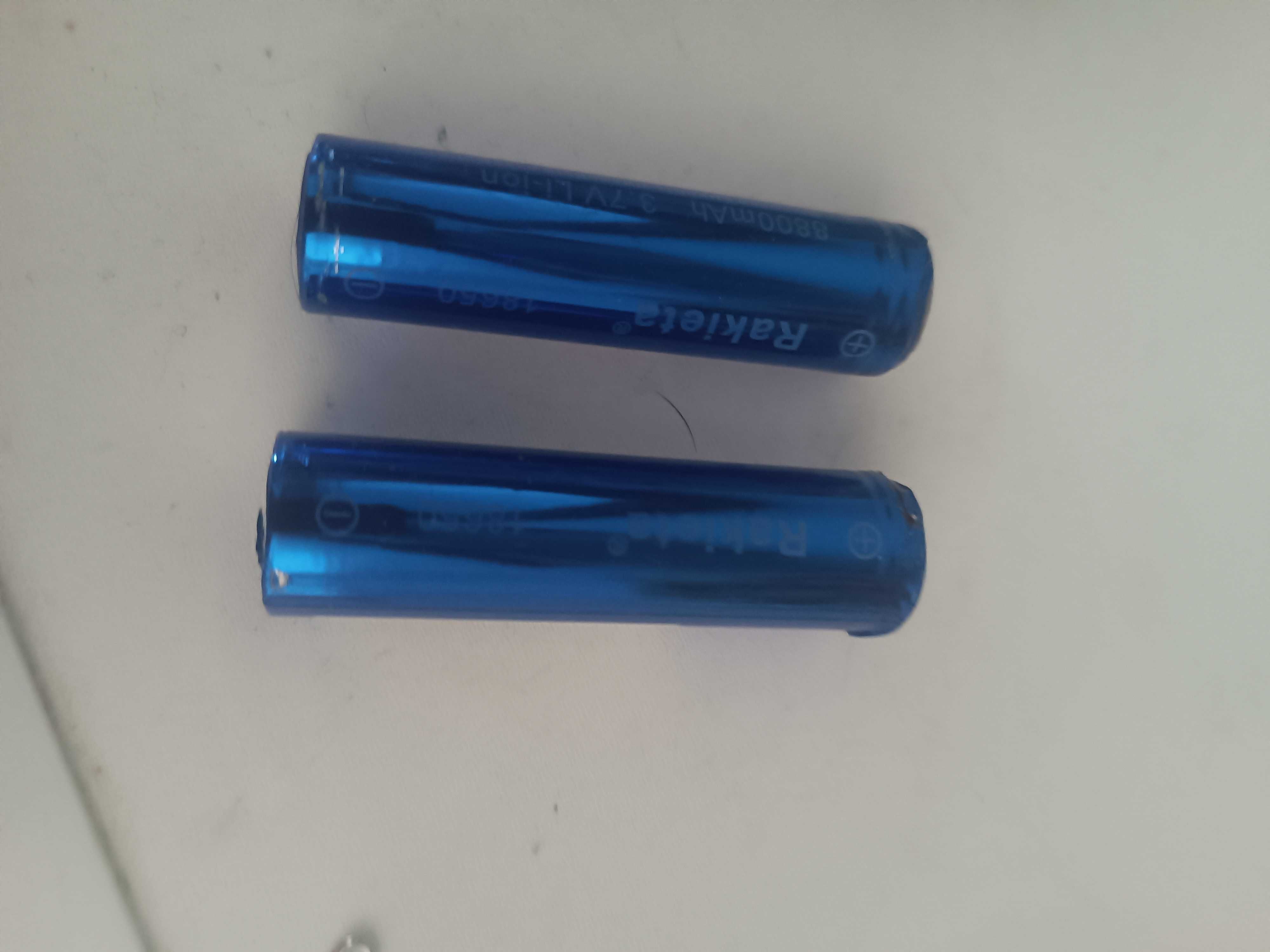 2 baterie rakieta