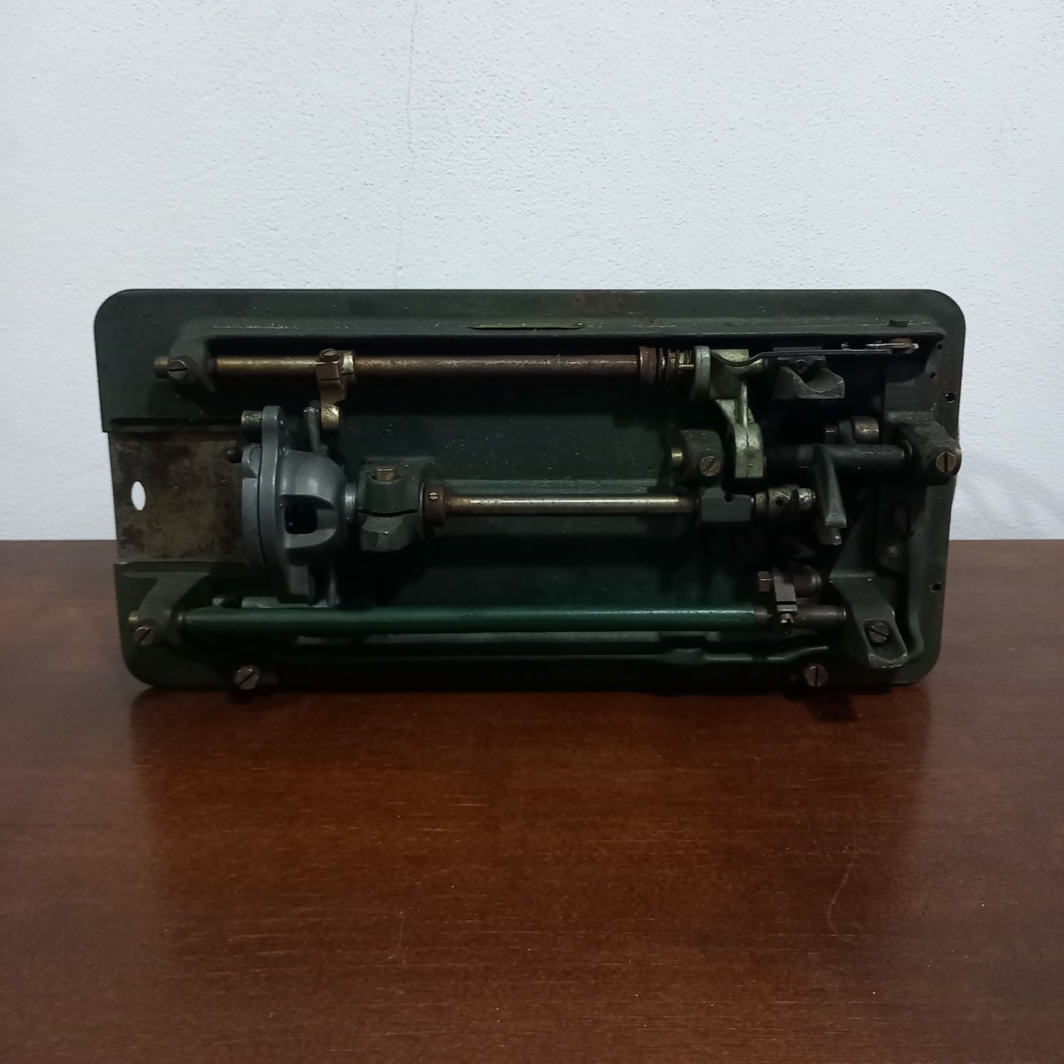 Cabeco maquina de costura Husqvarna