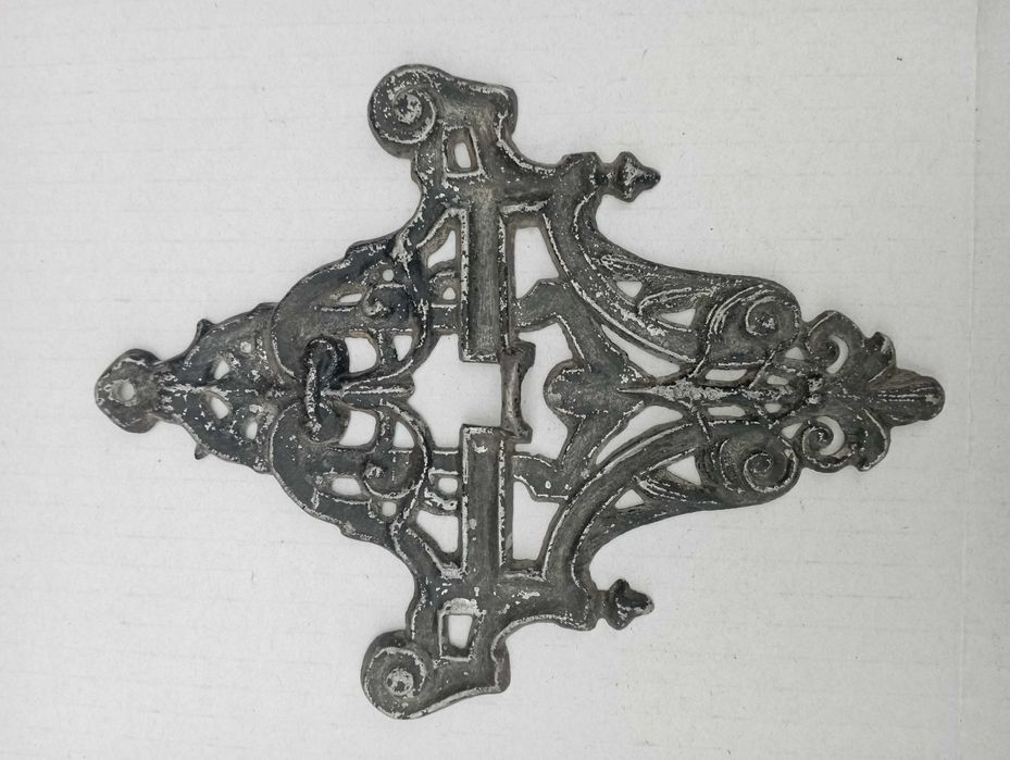 Основание полки Касли