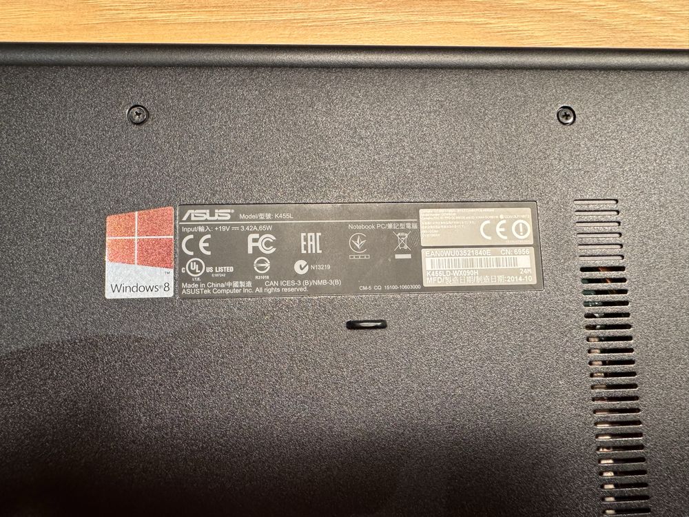 Laptop Asus K455L i3/4GB/SSD450GB/GeForce820M