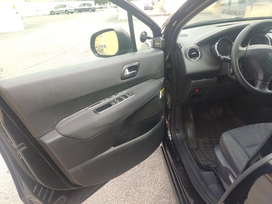 Peugeot 3008 de 3013