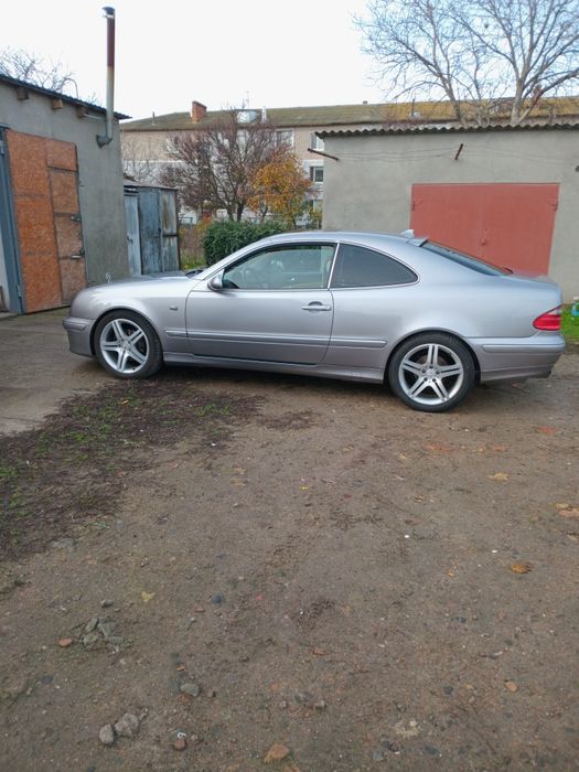 Мерседес .СLK 200.