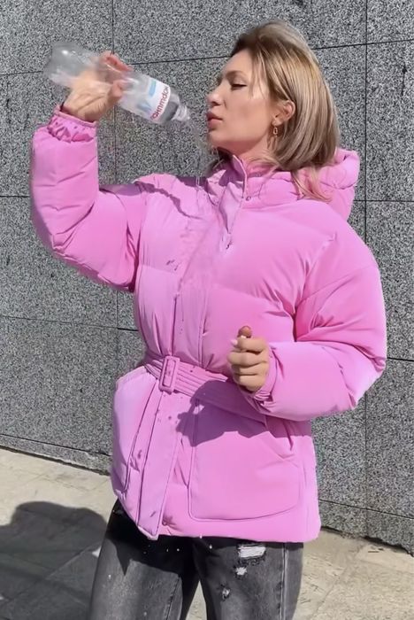 Пуховик зимовий рожевий