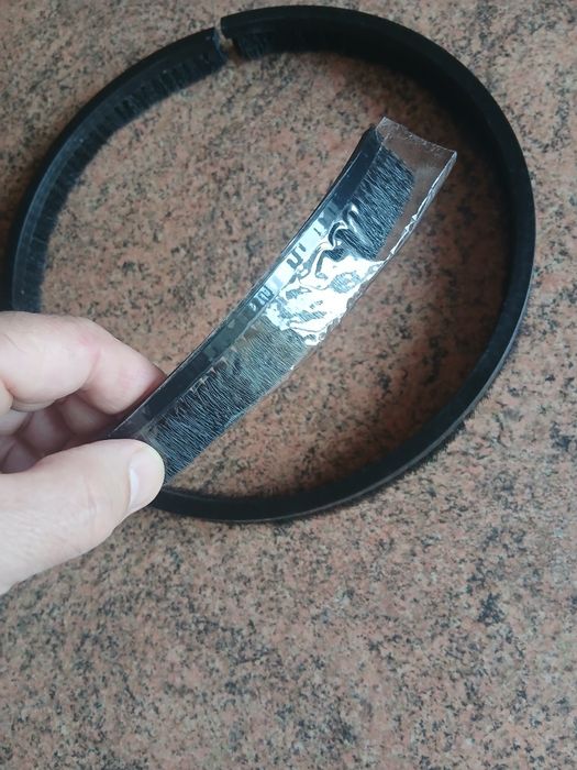 .Щітки . Мішки..