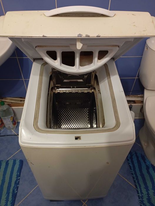 Пральна машинка Indesit WITL 86