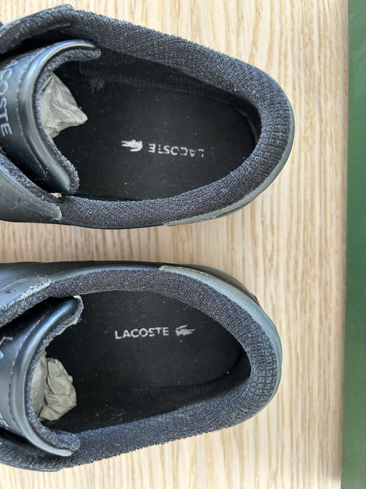 Skórzane sneakersy półbuty Lacoste - rozmiar 40.5