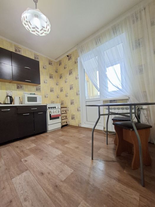 Подобово 1к Ващенка 5, Осокорки