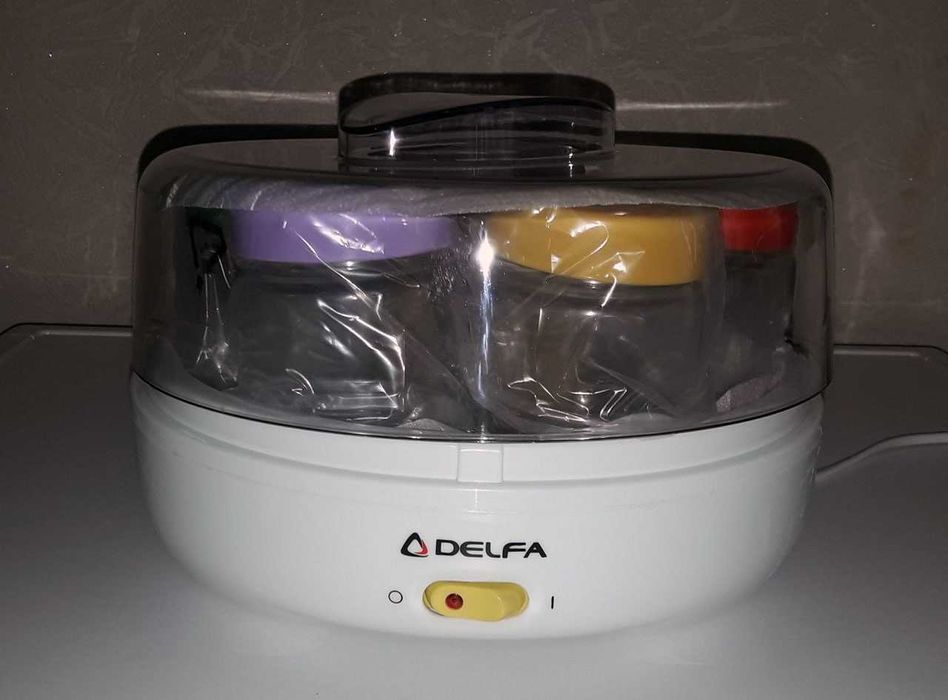 Йогуртница  DELFA на 7 порций