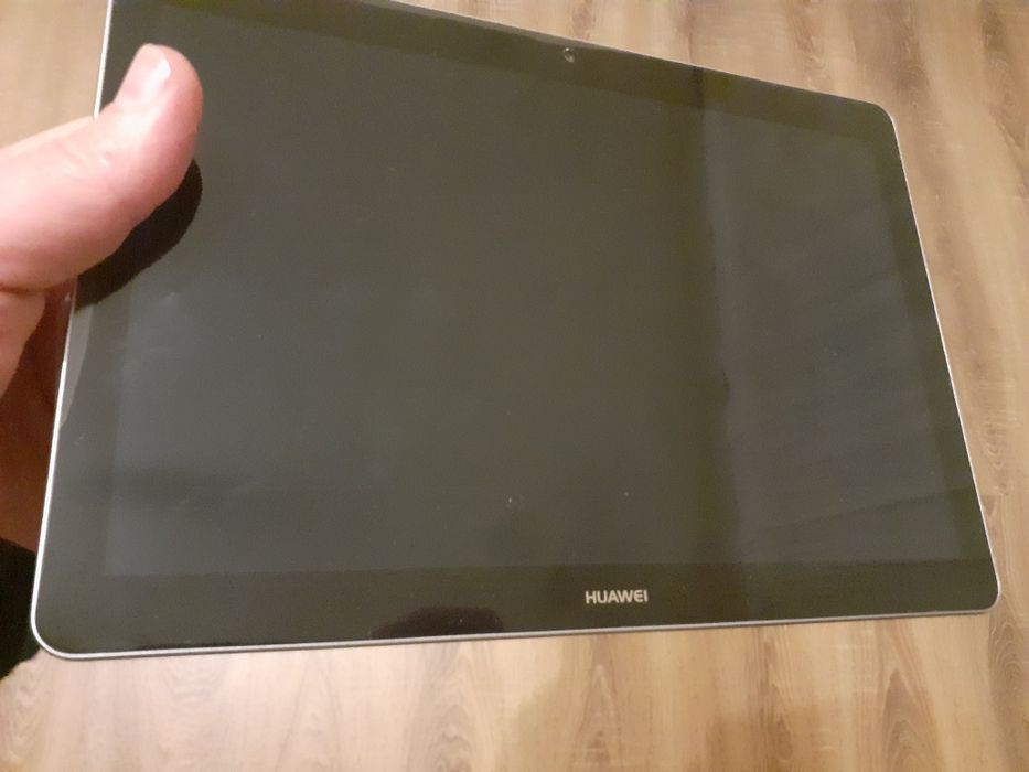Продам планшет Huawei MediaPad T3 10 LTE Grey. 
В прекрасному робочому