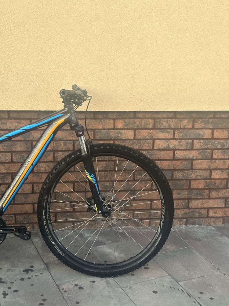 Specialized pockhopper 29/M , гідравлічні гальма , shimano deore