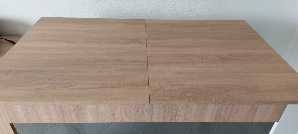 Mesa de jantar novo
