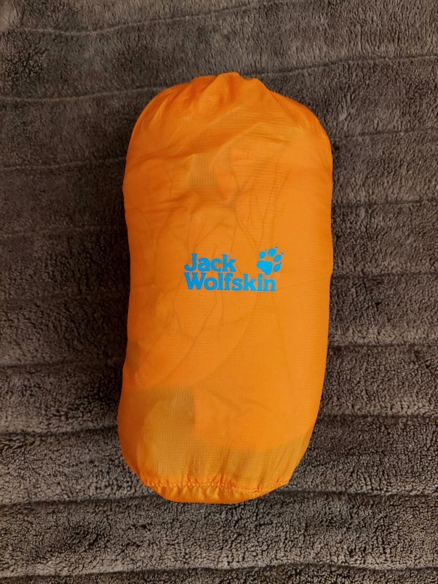 Куртка пуховик ультралегкий фірми Jack wolfskin mammyt оригінал 

Розі