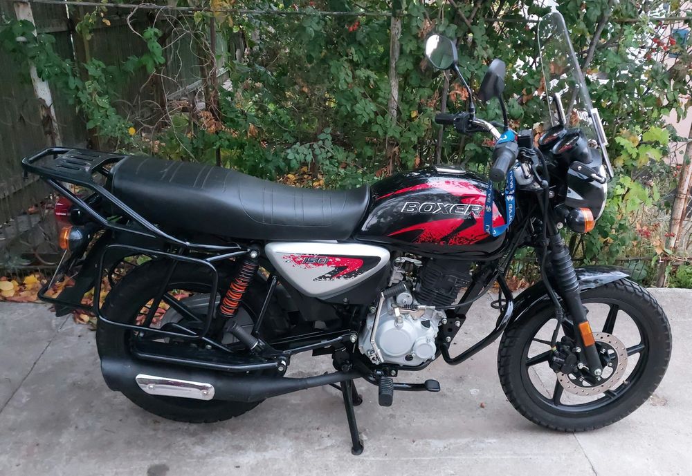 Bajaj boxer 150x