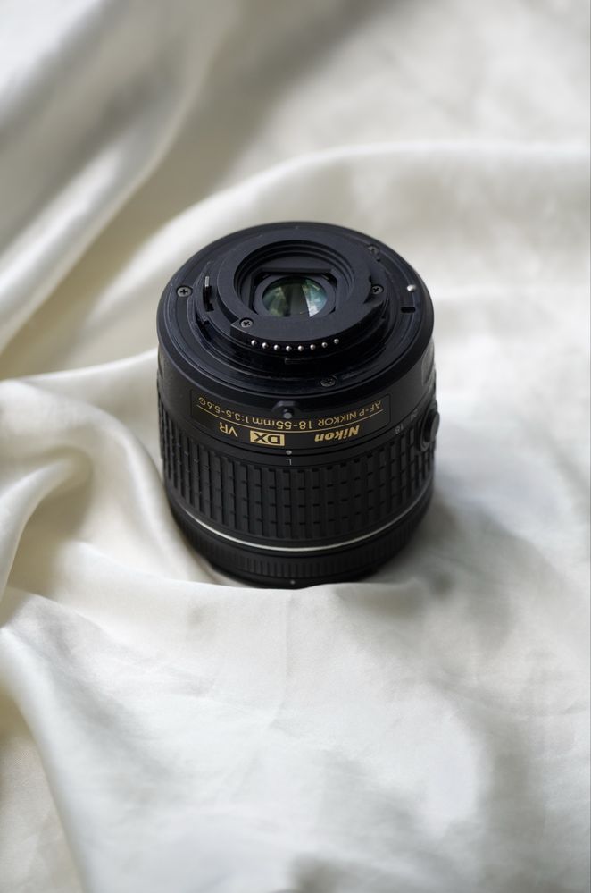 Обєктив Nikon AF-P DX NIKKOR 18-55mm f/3.5-5.6G VR