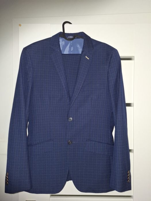 Garnitur młodzieżowy Evenemen 176/96/84 rozpoczęcie roku,egzaminy