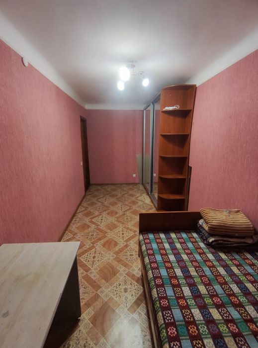 Здається кімната