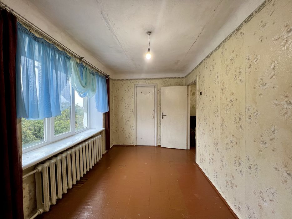 Продам 2-кім р-н Магнат.