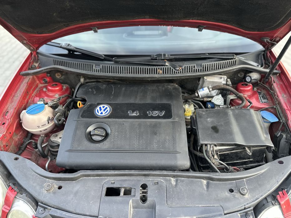 Поло Автомат 1.4 Газ-бензин