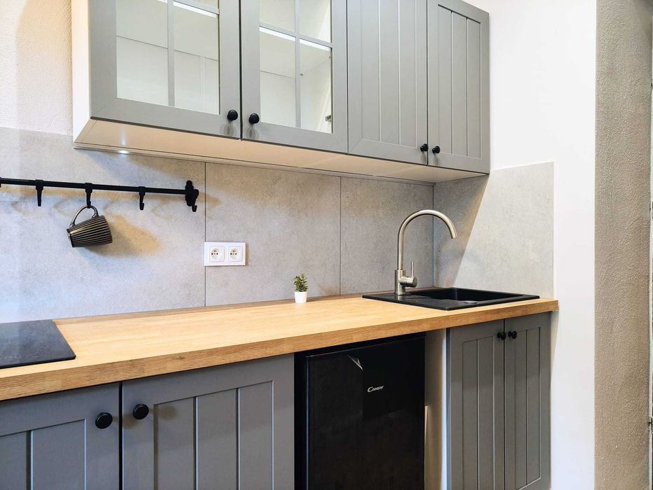 NOWA kawalerka (20 m2) 400 m od Piotrkowskiej. Przy pl. Niepodległości