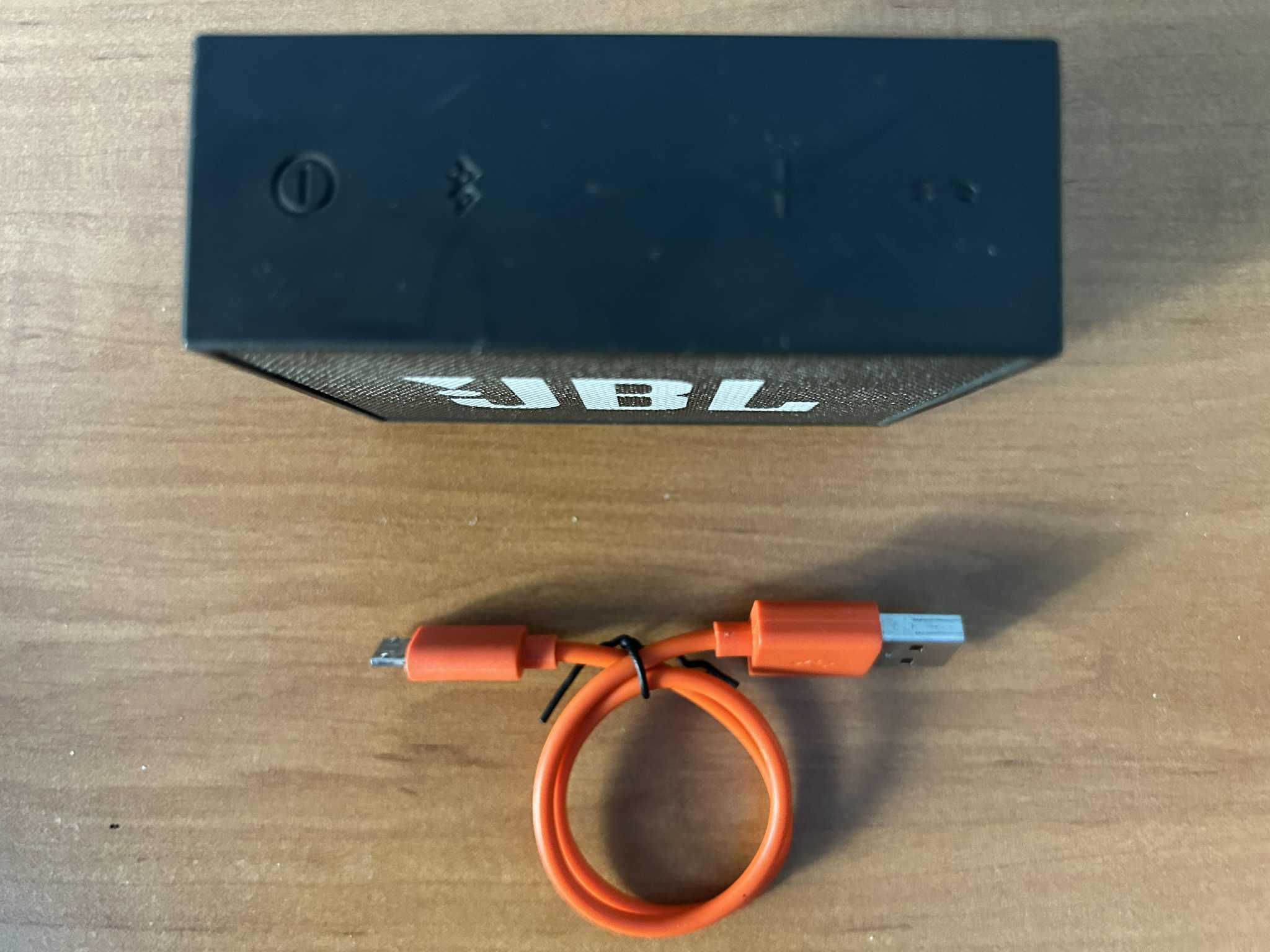 głośnik bluetooth JBL GO z kabelkiem