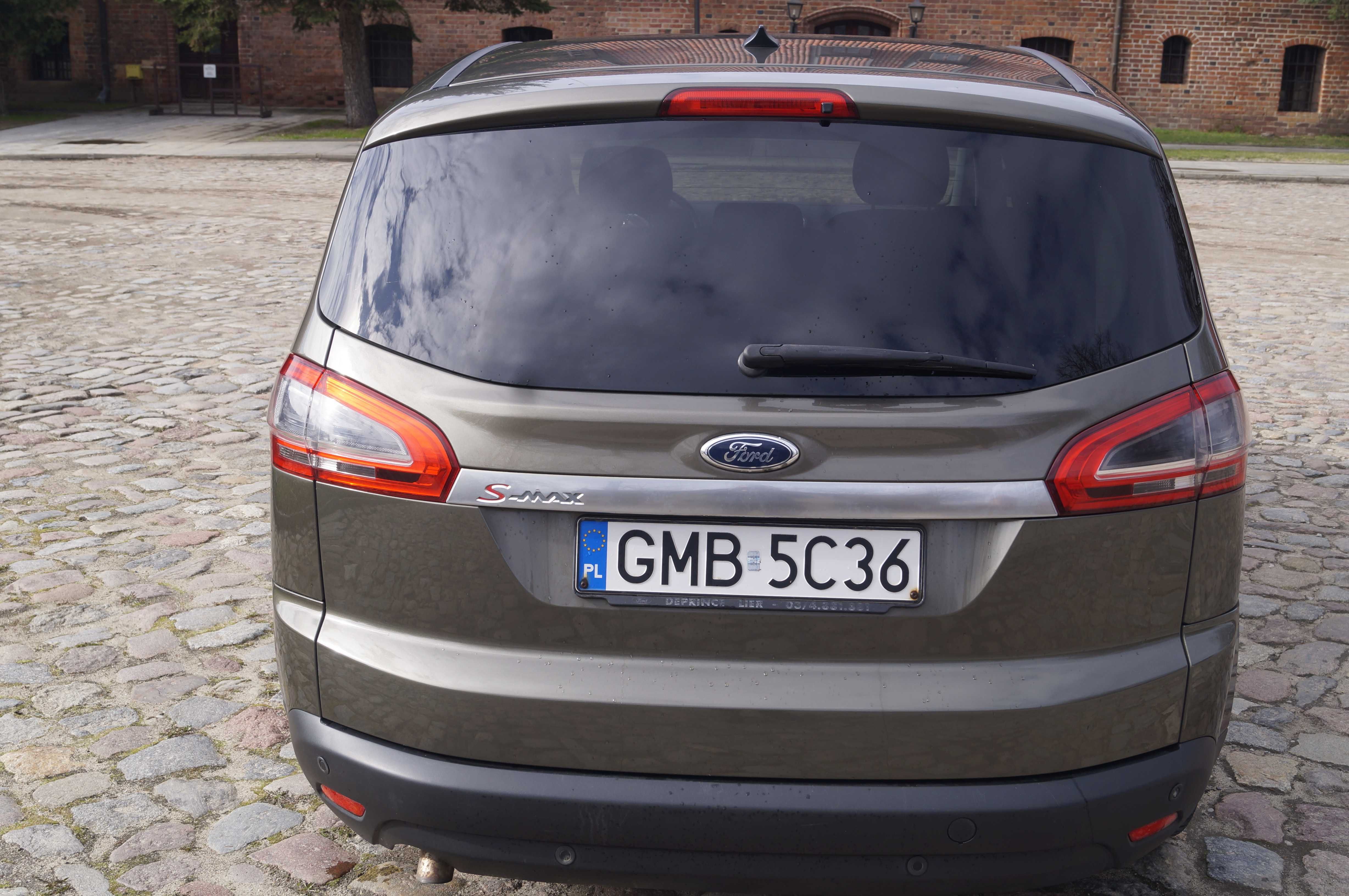 Ford S- Max Titanium