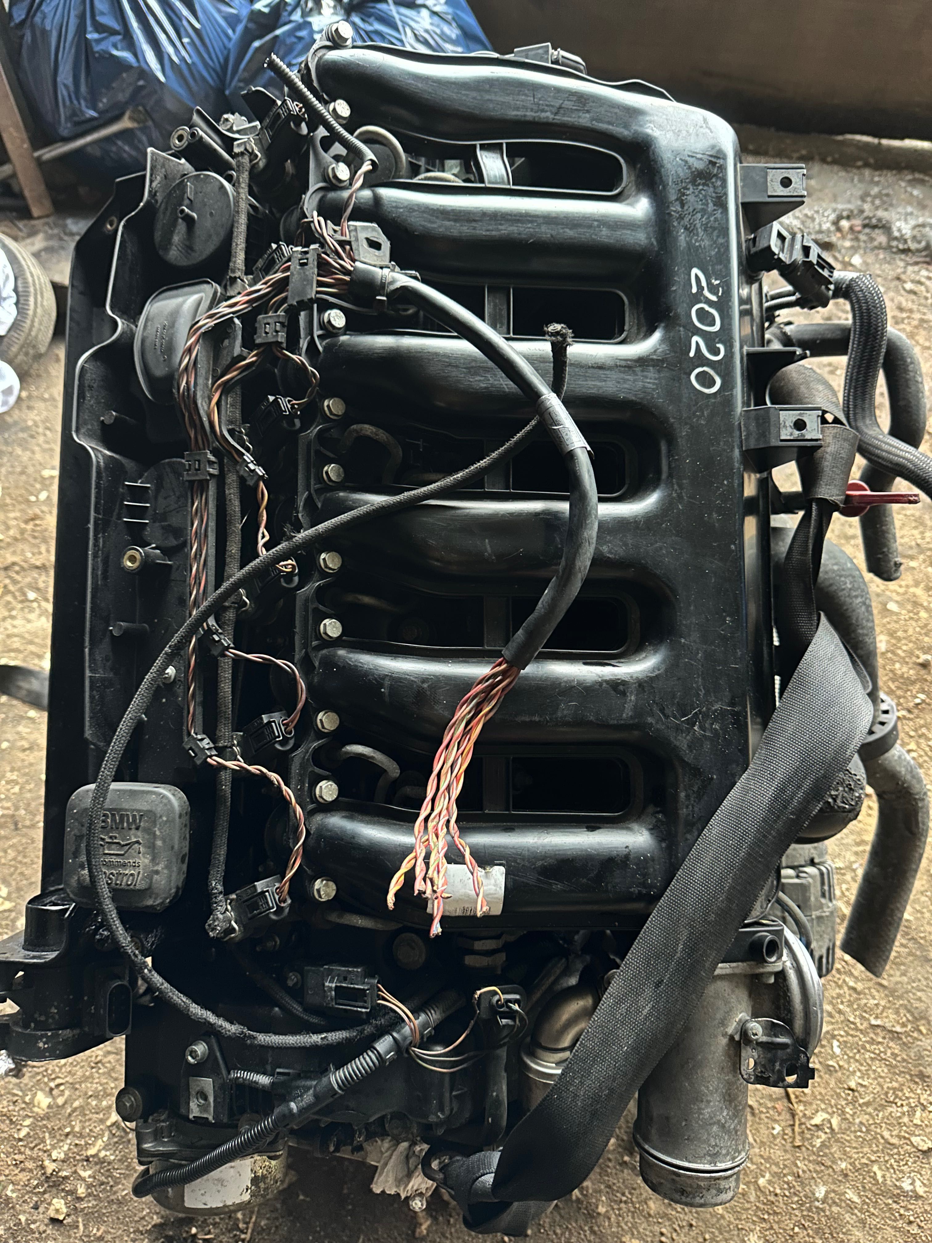 Motor Bmw e83 m57 3.0