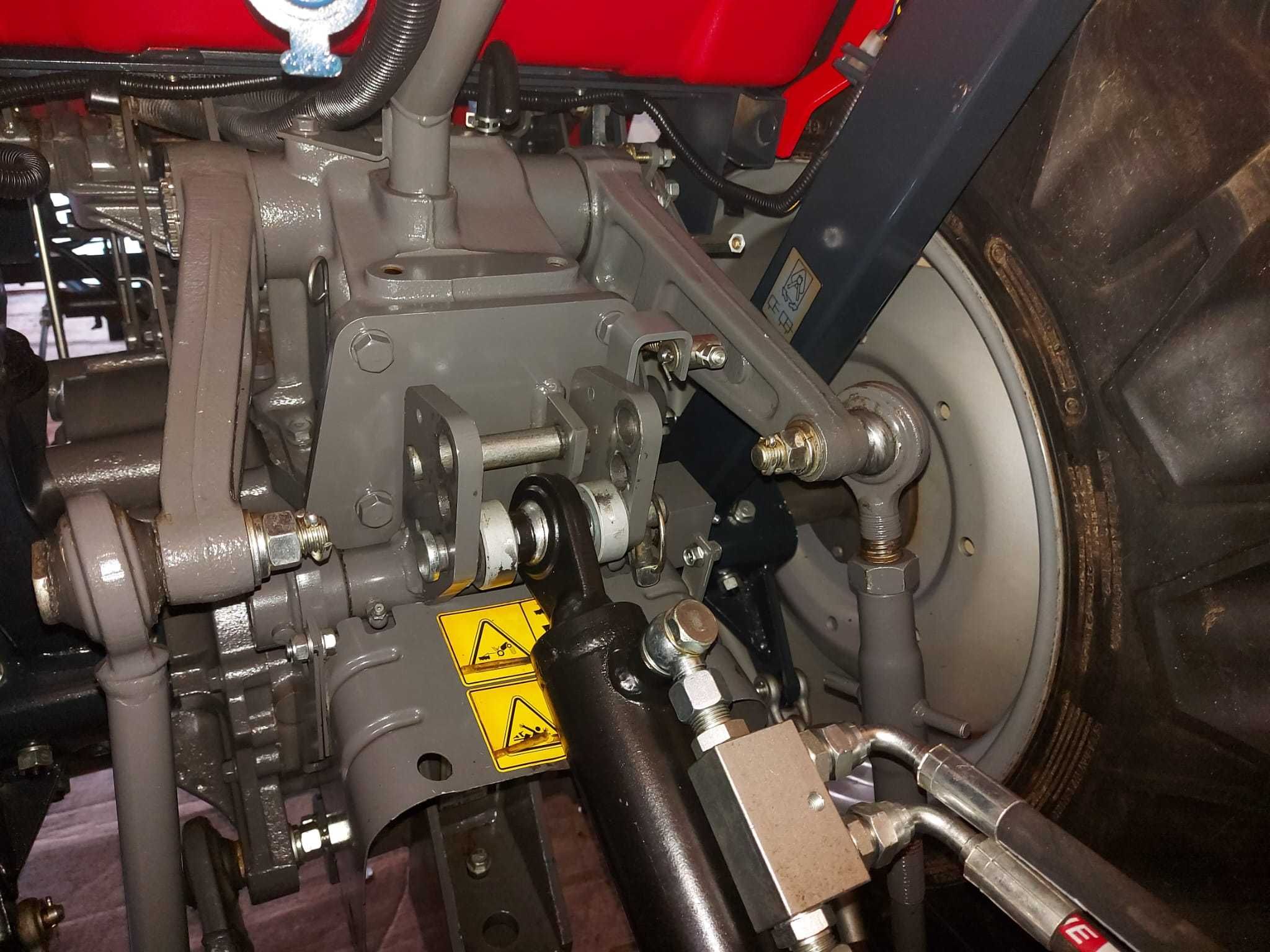 Trator Massey Ferguson 1529 de 2016 e/ou alfaias