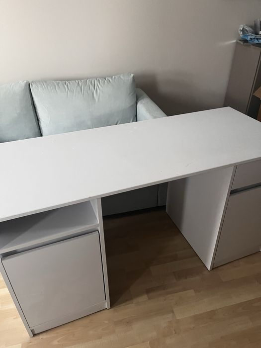 Biurko 140 cm dwie szafki