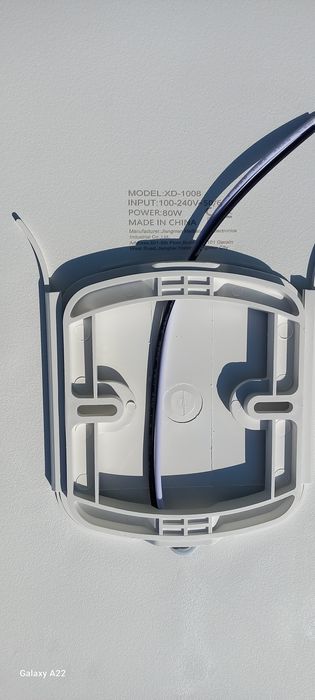 Plafon z pilotem